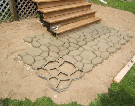 Building a patio with stenciled cement